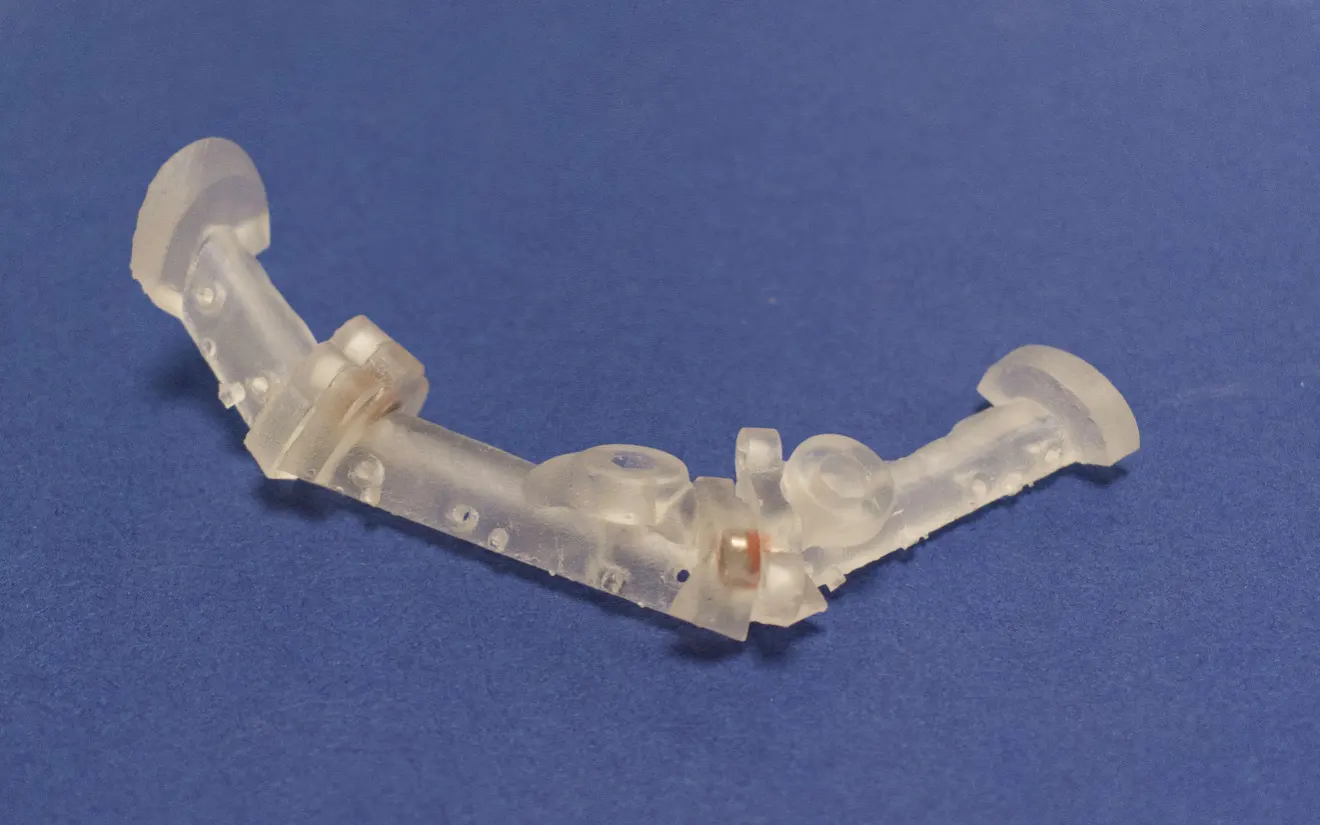 Surgical cutting guide