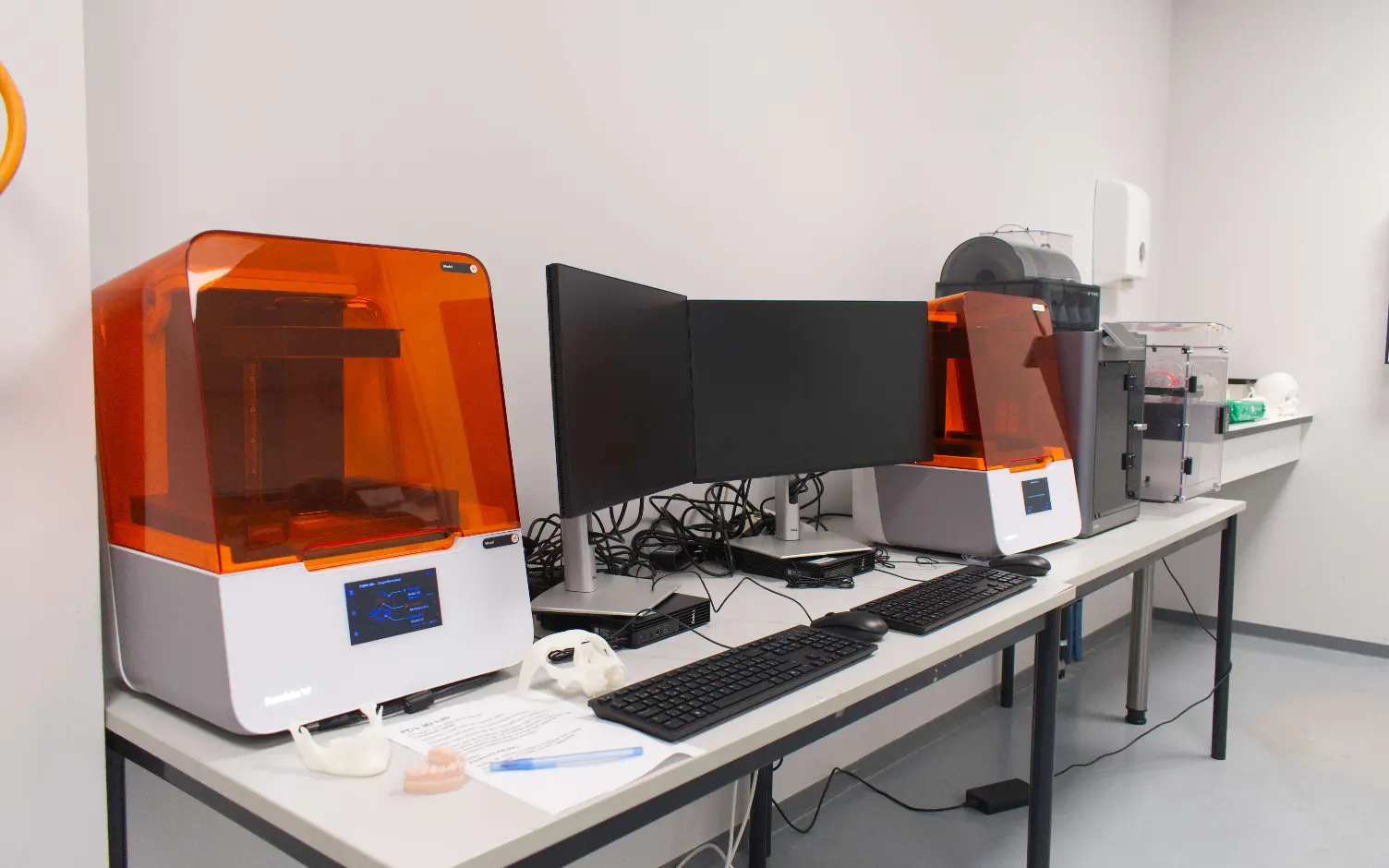 AM lab at UZ Gent