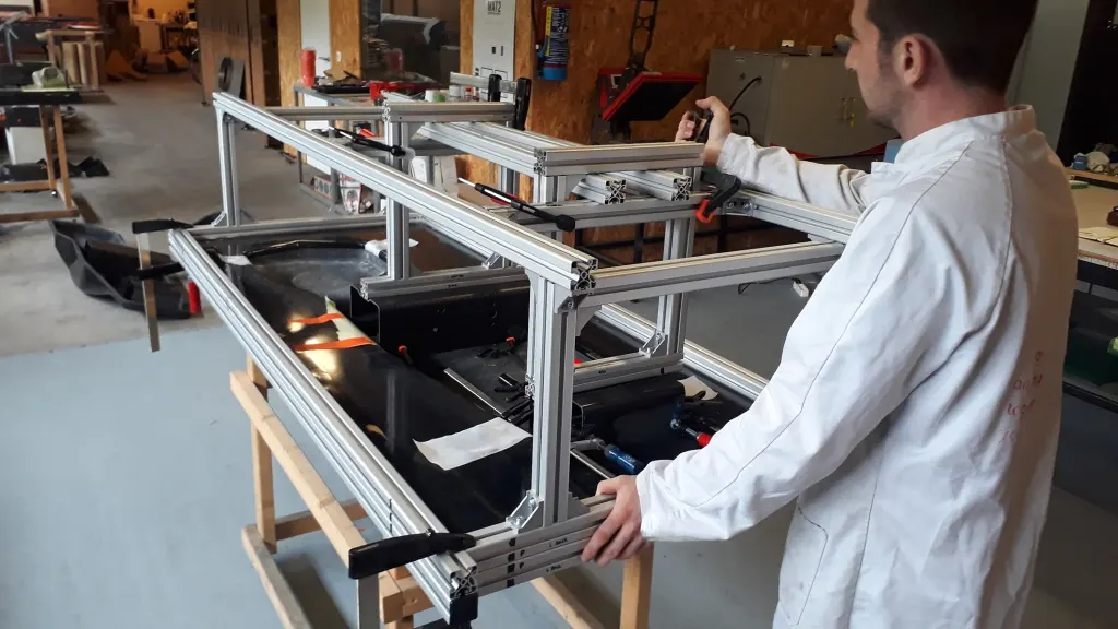 Set-up for carbon fiber molding the breastcouch